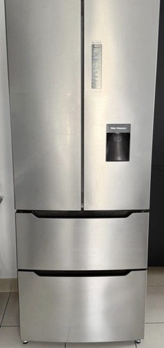 Hisense premium fridge freezer - fridge,